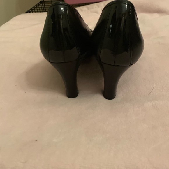 Lauren Ralph Lauren black shoes size 6 1/2 - Picture 4 of 7